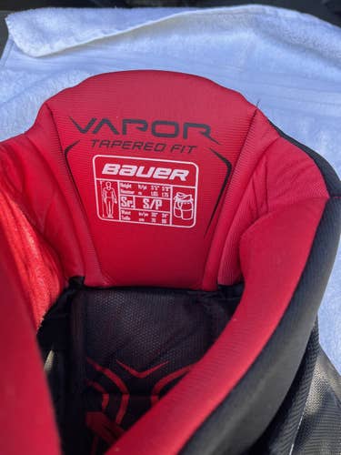 Black Senior Small Bauer Vapor X800 Hockey Pants