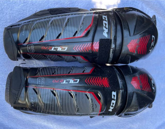 Junior CCM QuickLite 270 Shin Pads