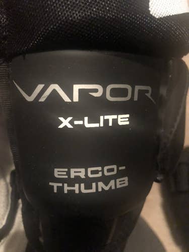Black Used Senior Bauer Vapor X-lite Gloves 15"