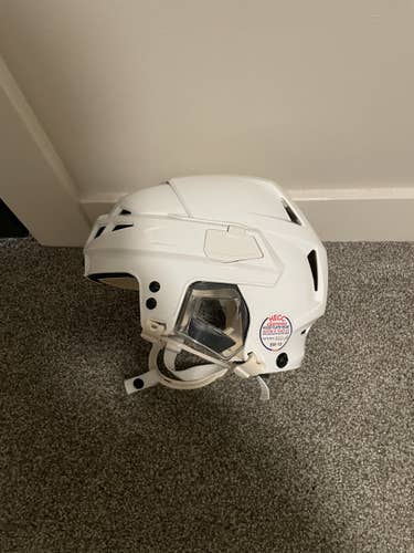 White New Large CCM Vector V08 Helmet Pro Stock