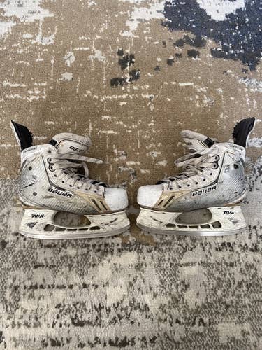 Bauer One 6 LE Hockey Skates Junior Size 3.5