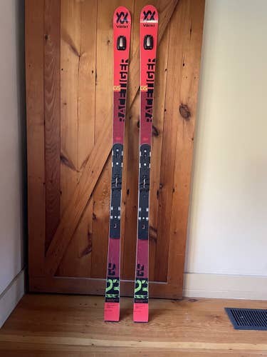 Volkl Racetiger GS Skis 178 With Bindings