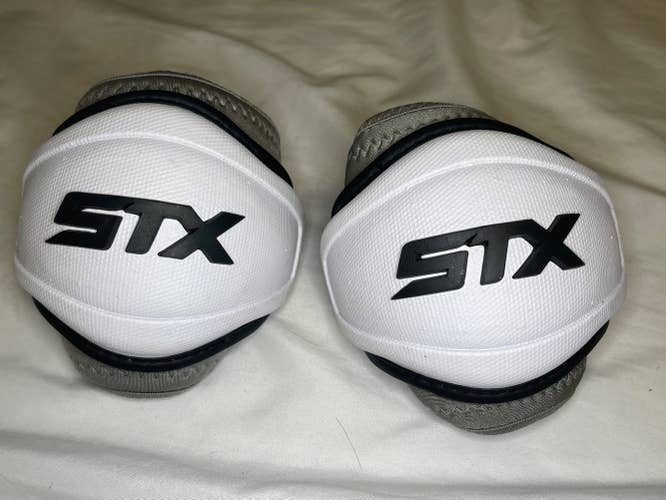 STX Stallion 500 Arm Pads