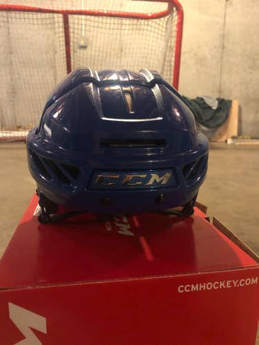CCM Large Blue Hockey Helmet. Fitlite 3DS. Brand New In Box.
