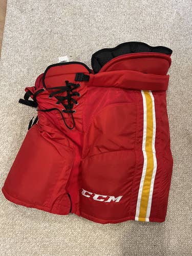 Red Senior Large CCM hp UCLX Hockey Pants
