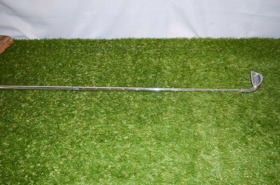 Ping 	Eye 2 Orange 	4 Iron 	Right Handed 	39"	Steel 	Stiff	New Grip