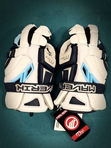 Villanova Maverik Max Lacrosse Gloves