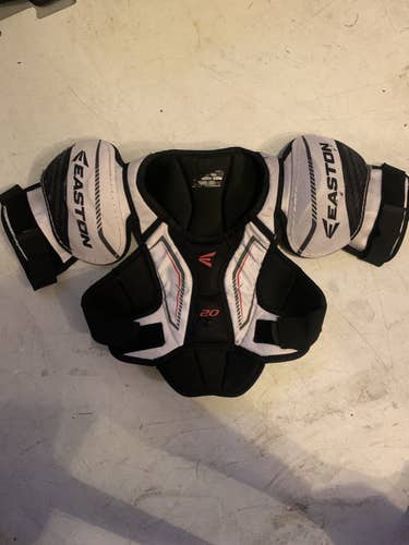 Youth Small Easton Synergy 20 Shoulder Pads