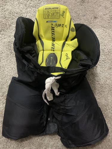 Black Junior Small Bauer Supreme 2S Hockey Pants