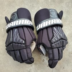 Black Used Player's Warrior Burn Lacrosse Gloves 10"