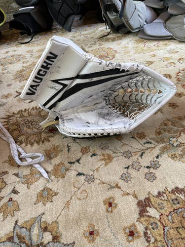 White New Vaughn Regular Velocity V9 Pro Carbon