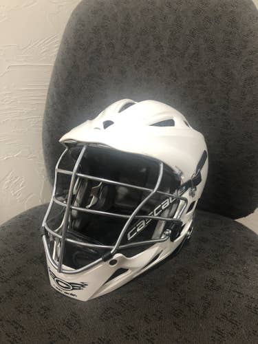 White Adult Player's Cascade Pro-7 Helmet