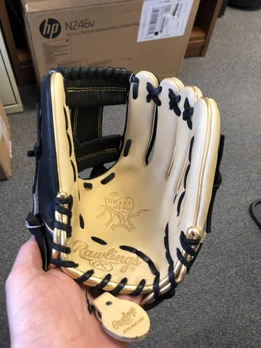 New Right Hand Throw Infield Rawlings Heart of the Hide Baseball Glove 11.5"
