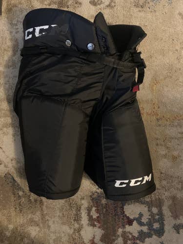 Black Junior XL CCM  JetSpeed FT350 Hockey Pants