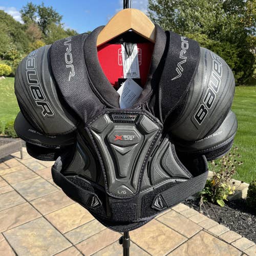 Bauer Vapor X900 Lite - BRAND NEW WITH TAGS - Junior Large Shoulder Pads