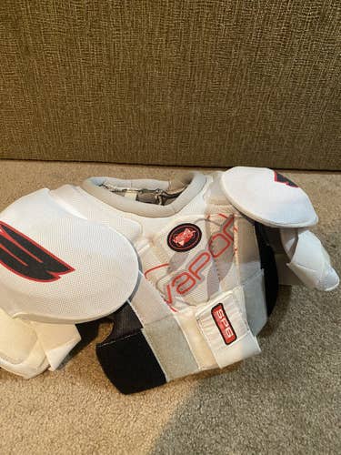 Senior Small Bauer Shoulder Pads