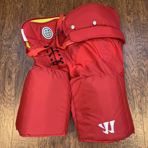 Red Pro Stock Warrior Hustlers, Size M