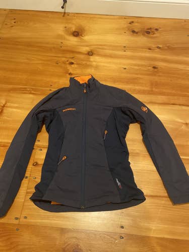 Small Mammut Jacket: worn once