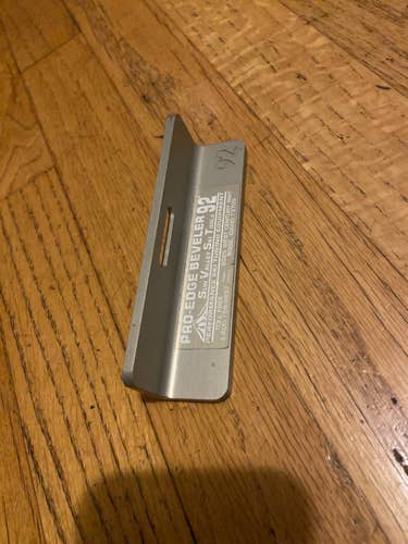 SVST Sharpening Tool - 2 Degree Edge Guide