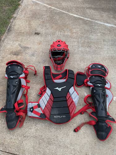 Intermediate Mizuno Samurai Catcher's Set