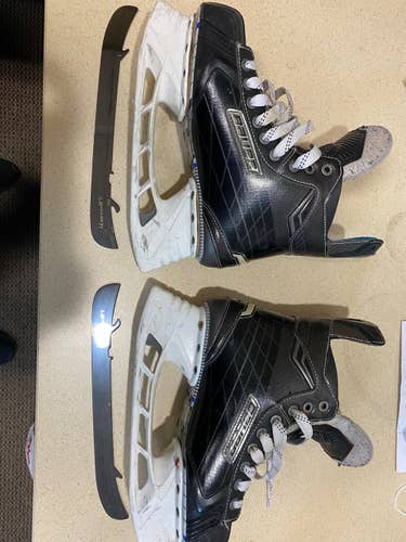 Bauer TUUK Lightspeed pulse TI edge runner - senior 254mm