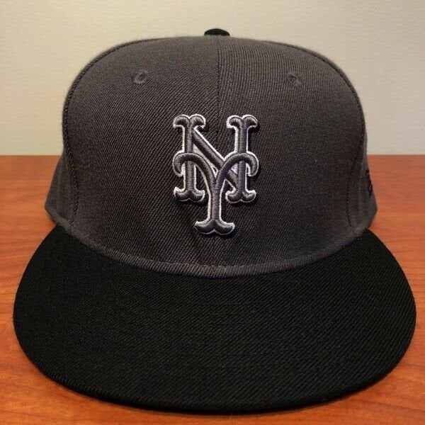 black mets hat fitted