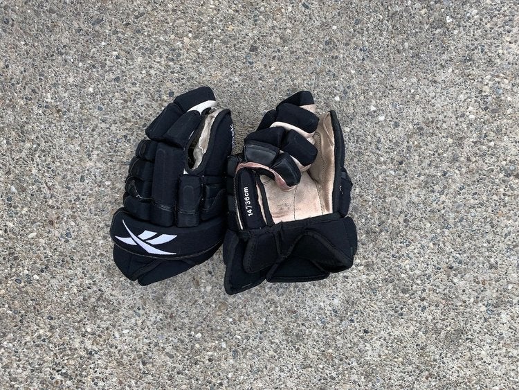 reebok 4 roll gloves