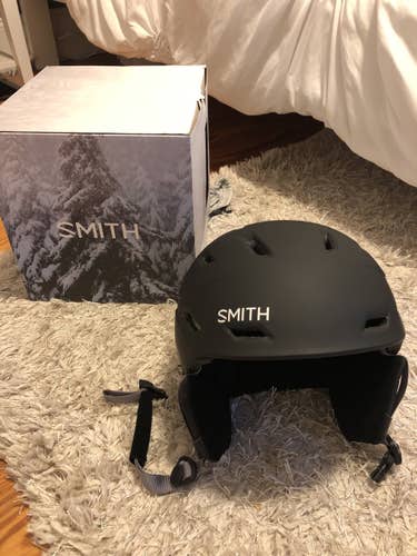 Smith Mission Ski Helmet