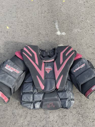 Used Large Vaughn Vision 9500 Goalie Chest Protector