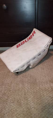 White/Red Intermediate Used Bauer Supreme S190 Regular