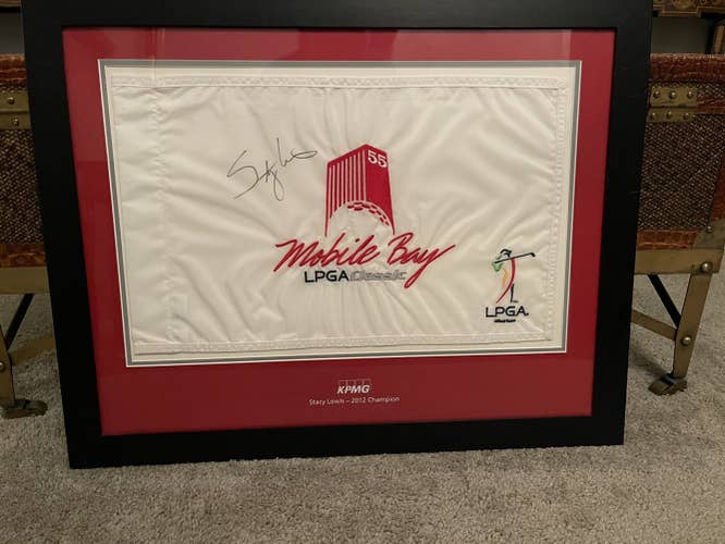 Signed pin flag