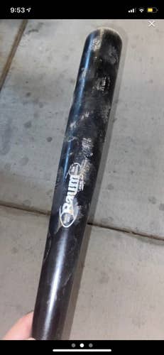 used baum bat(-3) 29 oz 32" Bat