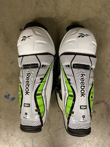 Senior Reebok 16K Shin Pads
