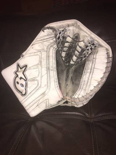 White Used Regular G-netik 4 Pro