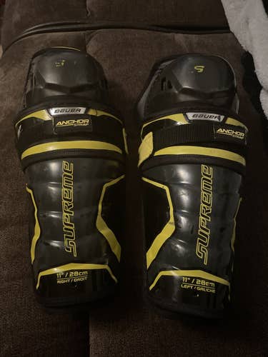Hockey jr. shin guards size 11 inch