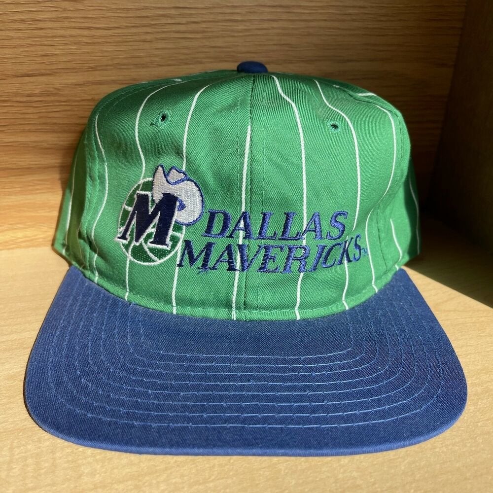 Vintage Dallas Mavericks Pin Striped 