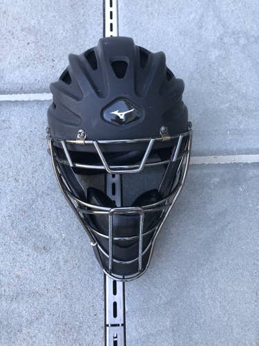 Adult Mizuno G4 Samurai Catcher's Mask