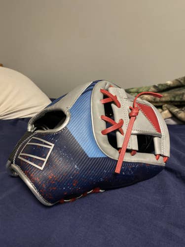 Blue New Rawlings Right Hand Throw Infield REV1X Baseball Glove 11.5"