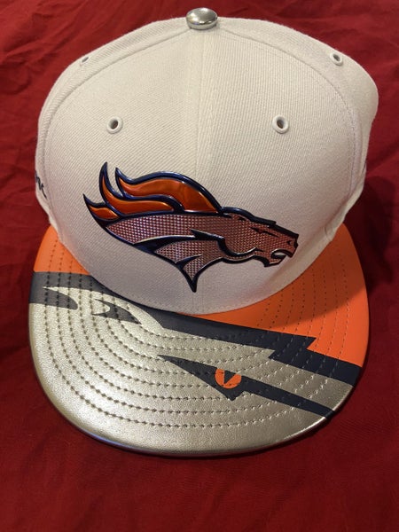 Denver Broncos Hat Baseball Cap Fitted NFL Football New Era 7 1/8 Men Adult