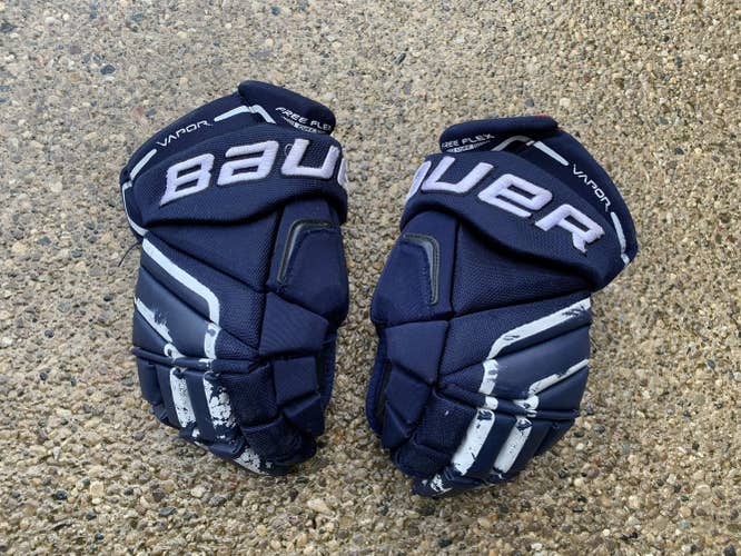 Blue Senior Bauer 13" Vapor APX2 Pro Gloves