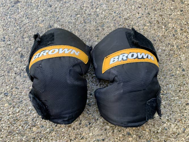 Brown Senior Hockey Goalie Knee Protectors
