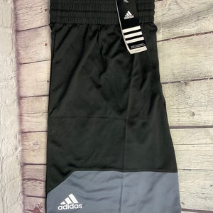 Adidas Spirit Pack Shorts Size Medium Black Comfortable Durable New with Tags