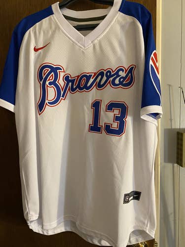 White Adult Large Nike Jersey