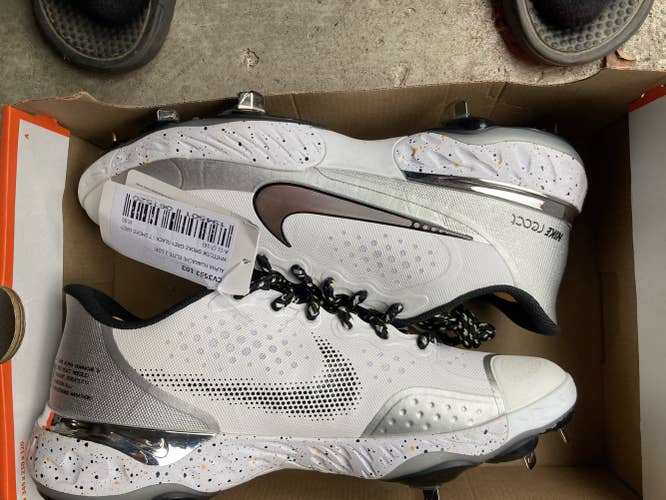 White New Adult Men's Size 11 (Women's 12) Metal Nike Huarache