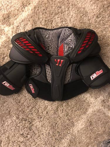 Warrior Fatboy box lacrosse shoulder pads