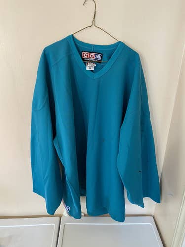 CCM Pro Weight 58 Goalie Cut Teal Practice Jersey