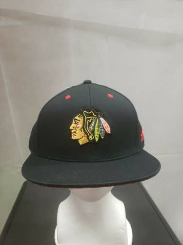 NWT Chicago Blackhawks Adidas Snapback Hat NHL