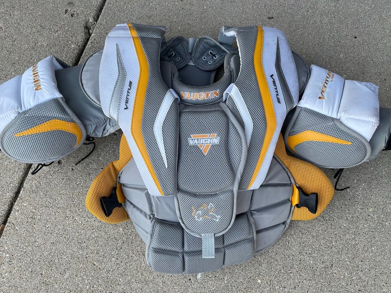Vaughn Ventus JR hockey goalie chest protector