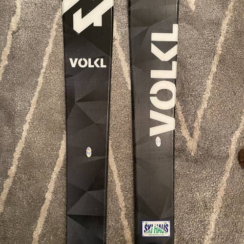 Kid's 2017 Volkl All Mountain Wall jr With Bindings Skis