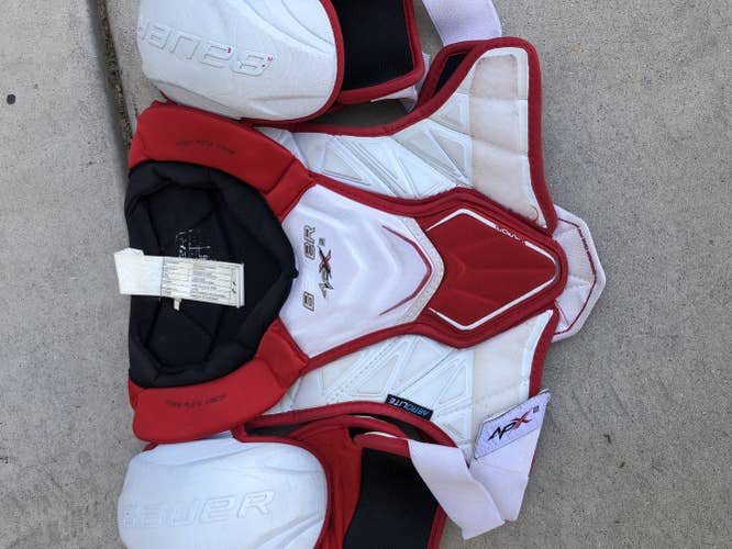Used Large Bauer  Vapor APX2 Shoulder Pads